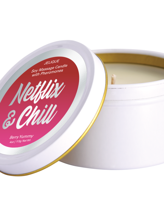 MOOD CANDLES Netflix & Chill - Pheromone Massage Candle Berry Yummy 4oz | 113g