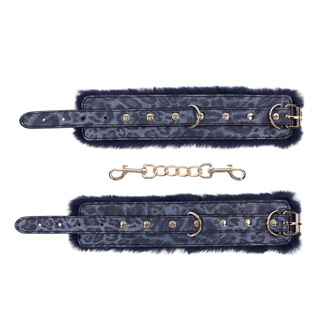 Cougar Fur Handcuffs - Image 4